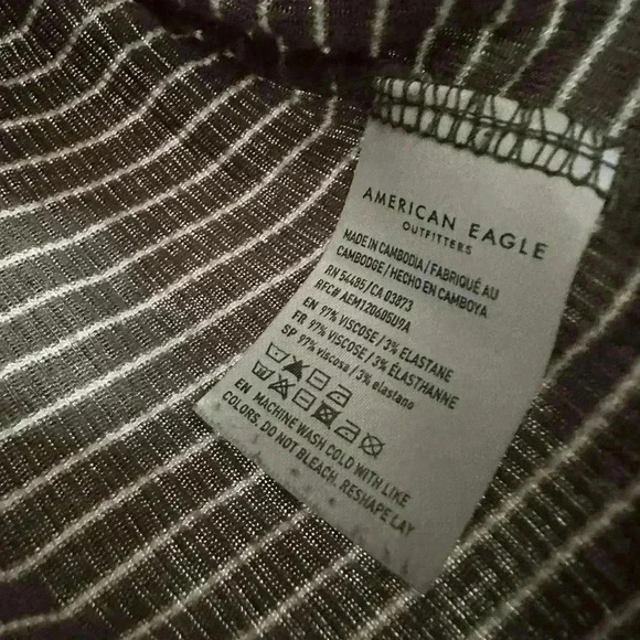 American Eagle Soft and Sexy Green & White Striped Short Sleeve Tee Shirt large - Picture 2 of 4
